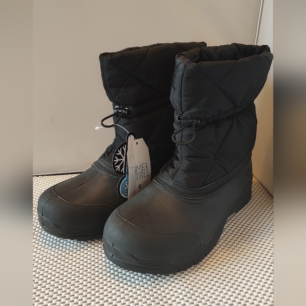 Time and Tru Women’s Size 9 Quilted Winter Boots Temperature rated -5°F NWT